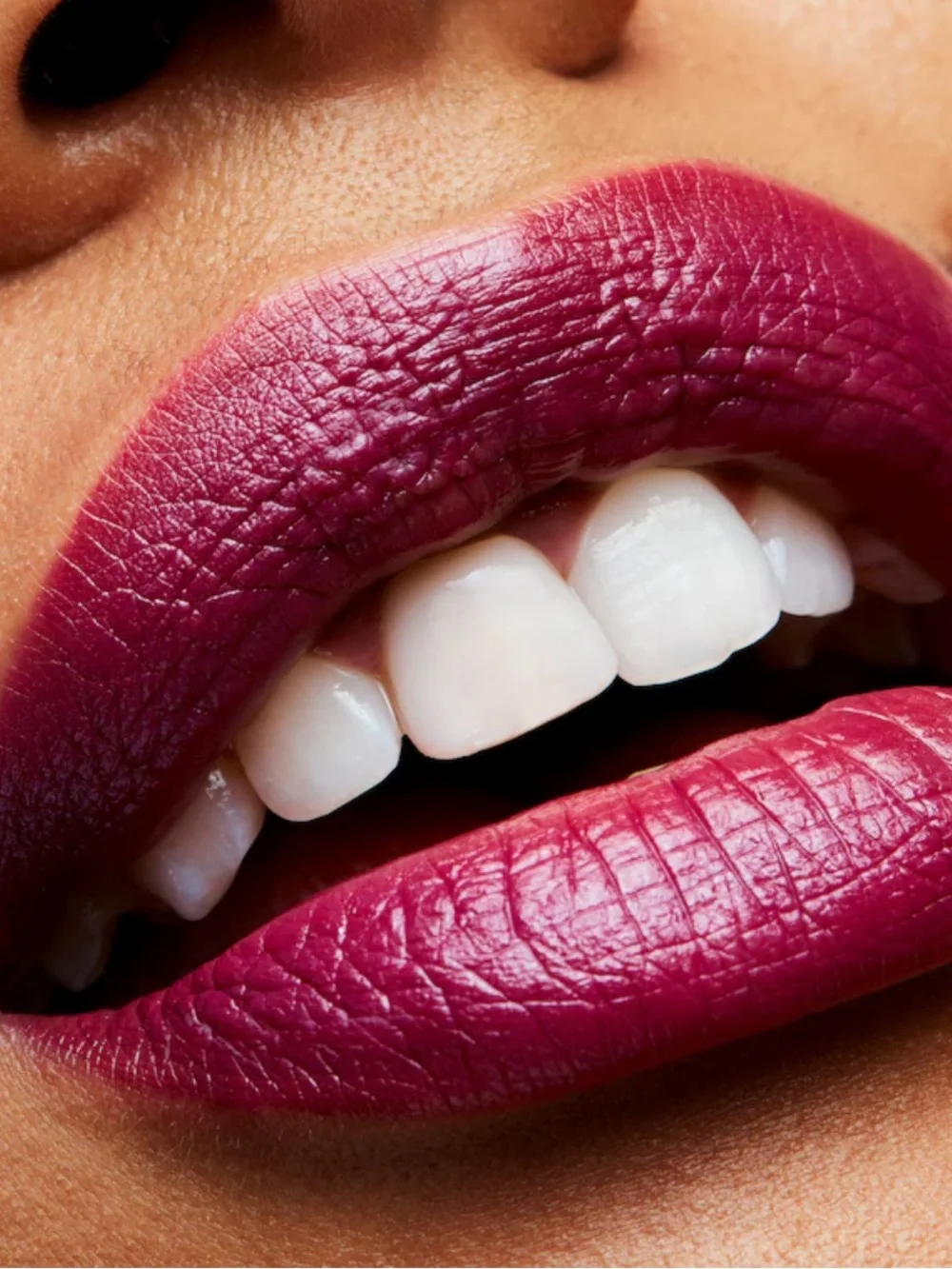 MAC Satin Lipstick - Rebel